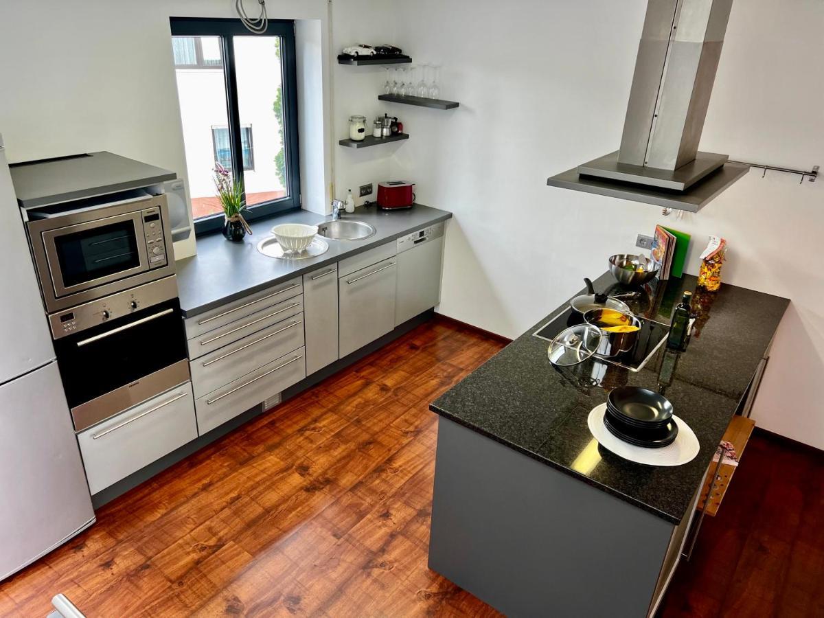 Mopa - Stylisch Wohnen Zwischen Alb Und Legoland Villa Leipheim Luaran gambar