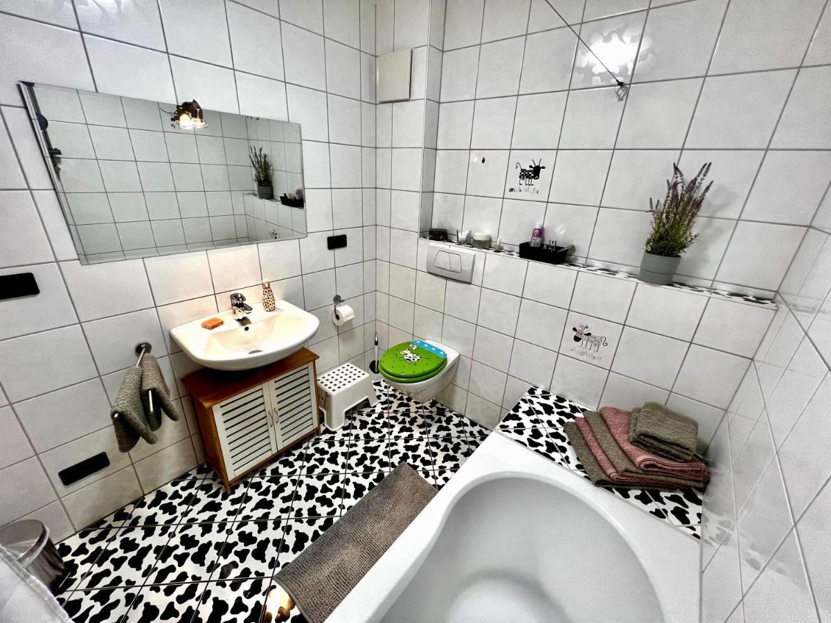 Mopa - Stylisch Wohnen Zwischen Alb Und Legoland Villa Leipheim Luaran gambar